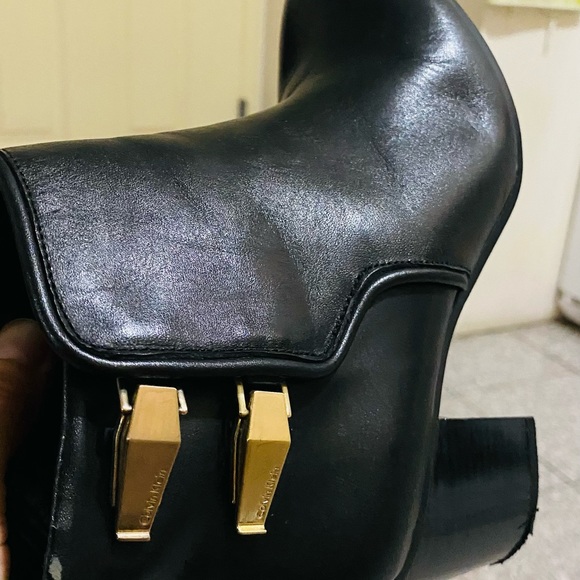 Calvin Klein Fimora Leather Booties 8M - Picture 2 of 7